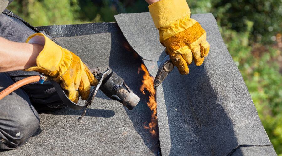 Professional flood damage restoration services in Thorntown, IN